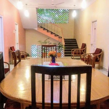 Hotel Gunrock Manor Secundurabad Esterno foto